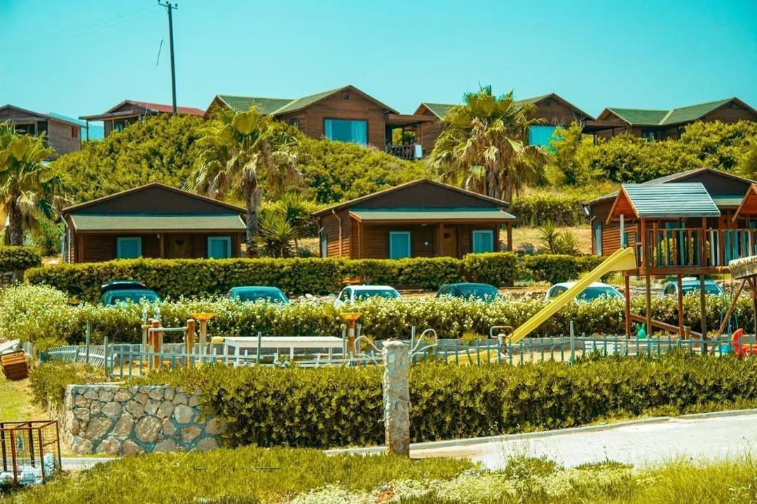 Zambak Holiday Village & Restaurant Superb Seafront Location ! Agios Georgios (Girne) Exterior foto
