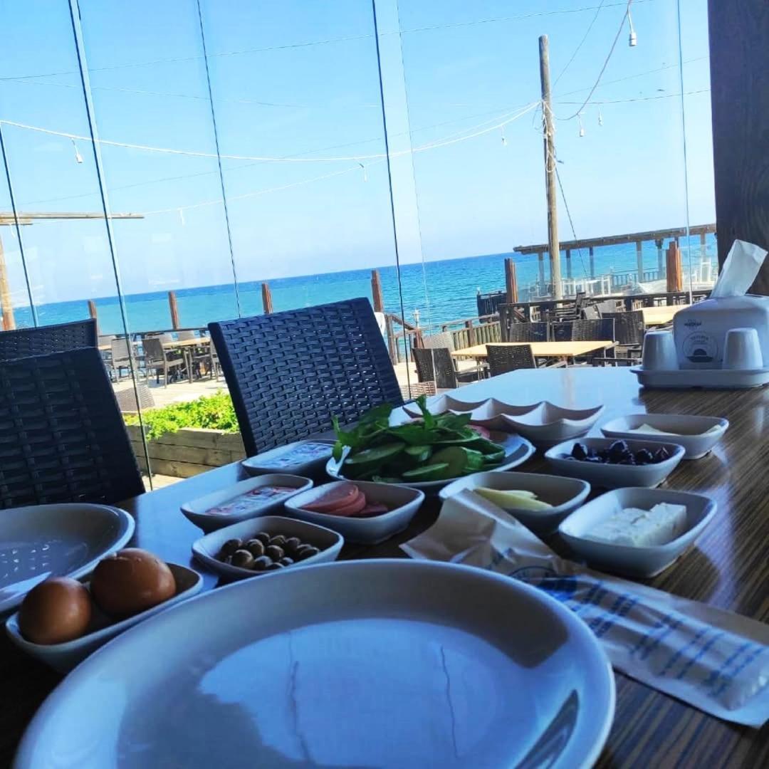 Zambak Holiday Village & Restaurant Superb Seafront Location ! Agios Georgios (Girne) Exterior foto