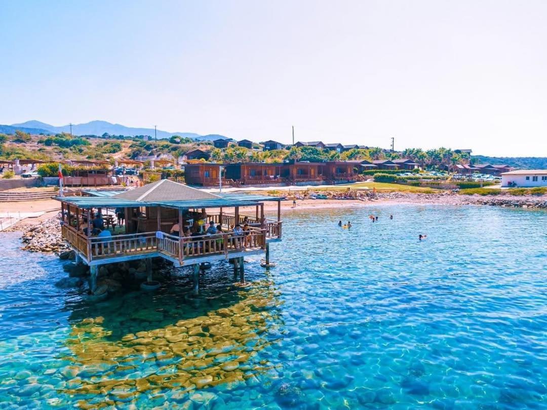 Zambak Holiday Village & Restaurant Superb Seafront Location ! Agios Georgios (Girne) Exterior foto