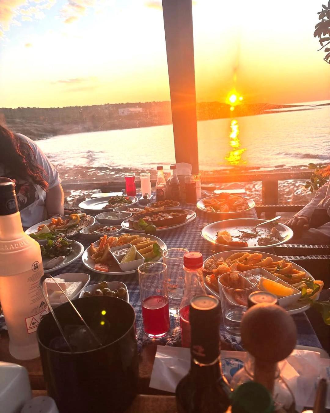 Zambak Holiday Village & Restaurant Superb Seafront Location ! Agios Georgios (Girne) Exterior foto